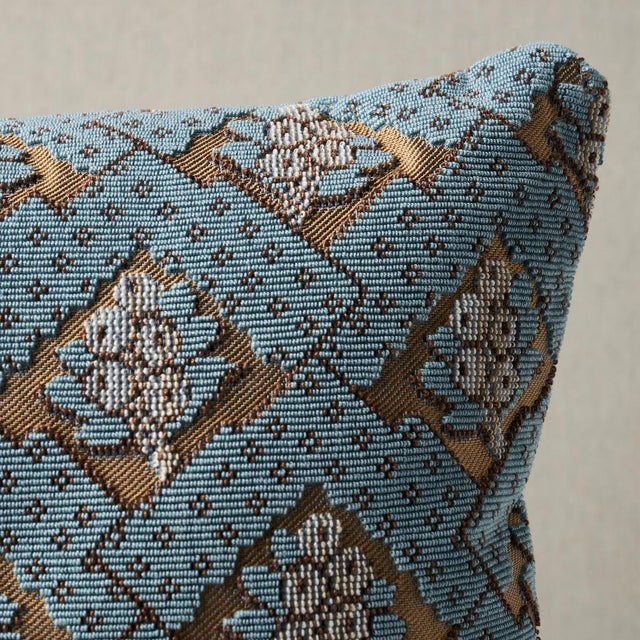 This pillow features Blair Silk Épinglé with a knife edge finish. A truly extraordinary velvet derived from a fragment of...