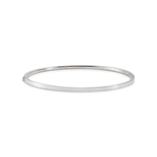 14k White Gold Half Eternity Tennis 1.35ct Diamond Bangle Bracelet For Sale - Image 4 of 7