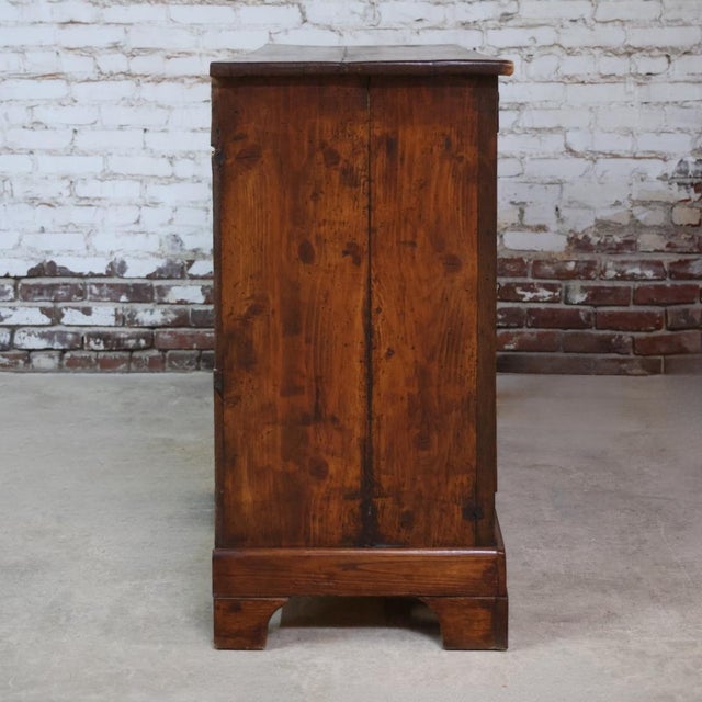 French 19th Century French Pine Buffet For Sale - Image 3 of 8