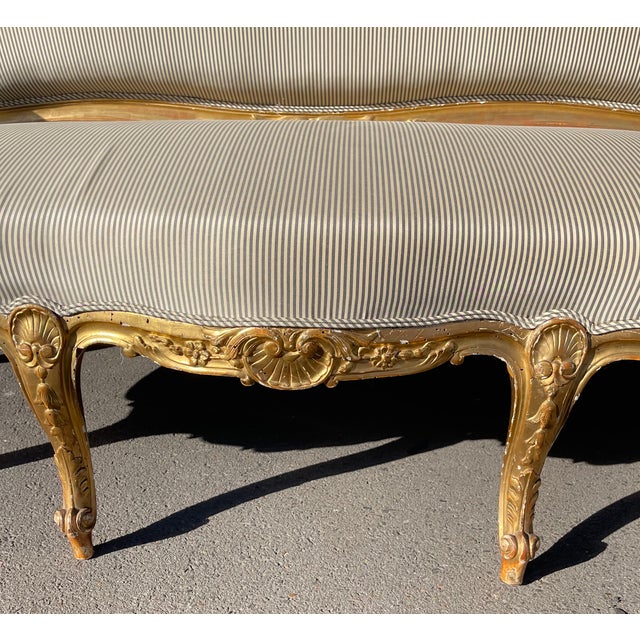 19th C. Louis XV Style Gilded Setee For Sale - Image 4 of 5