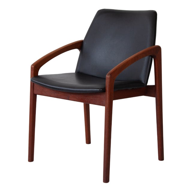 Model 23 Carver Chair by Henning Kjærnulf for Korup Stolefabrik, 1960s For Sale