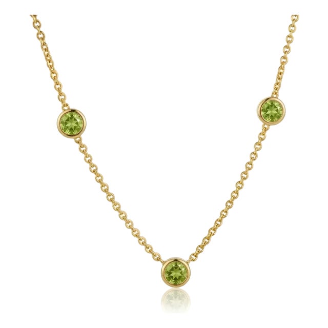 Natural Peridot Chain & Link Necklace - August Birthstone Minimalist Layering Necklace For Sale