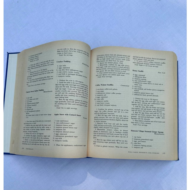 1992 the New York Times Heritage Cookbook Jean Hewitt For Sale - Image 4 of 11