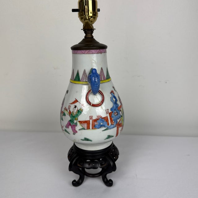Chinoiserie Early 20th Century Small Famille Rose Lamp on Stand For Sale - Image 3 of 8