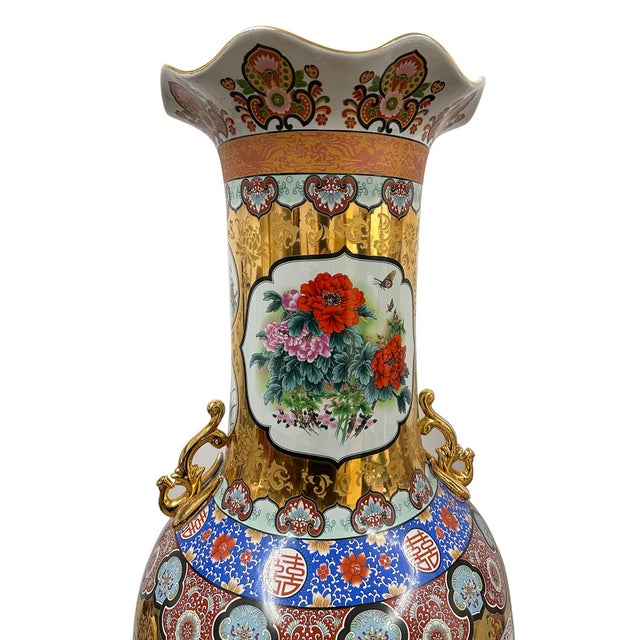 Pair of Vintage Chinese Famille Rose Porcelain Floor Vases For Sale - Image 16 of 18