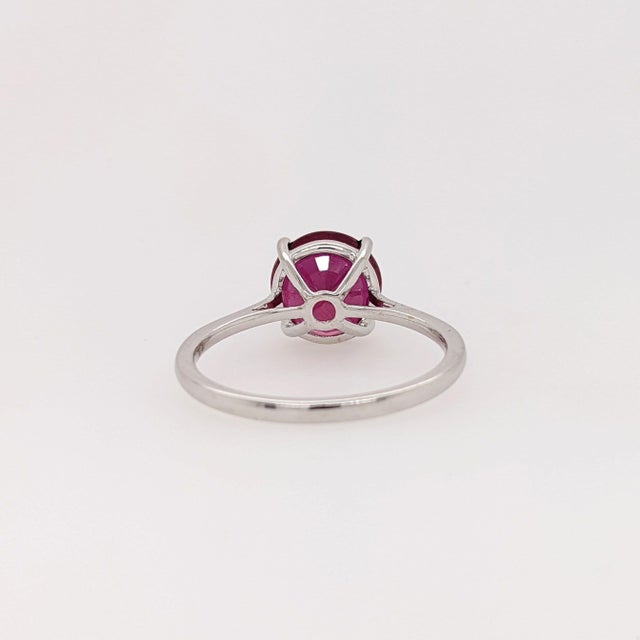 3.8ct Beautiful Red Ruby Ring in Solid 14k White Gold Round 9mm | Solitaire Ring, Size 6.75 For Sale - Image 4 of 7