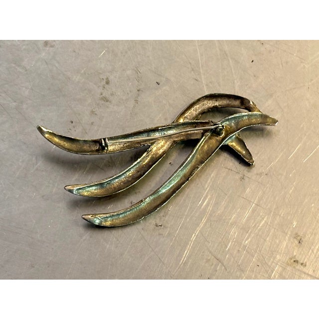 1950s-60s large silver-tone abstract brooch. Some mild patina to metal throughout as shown but otherwise excellent condition.