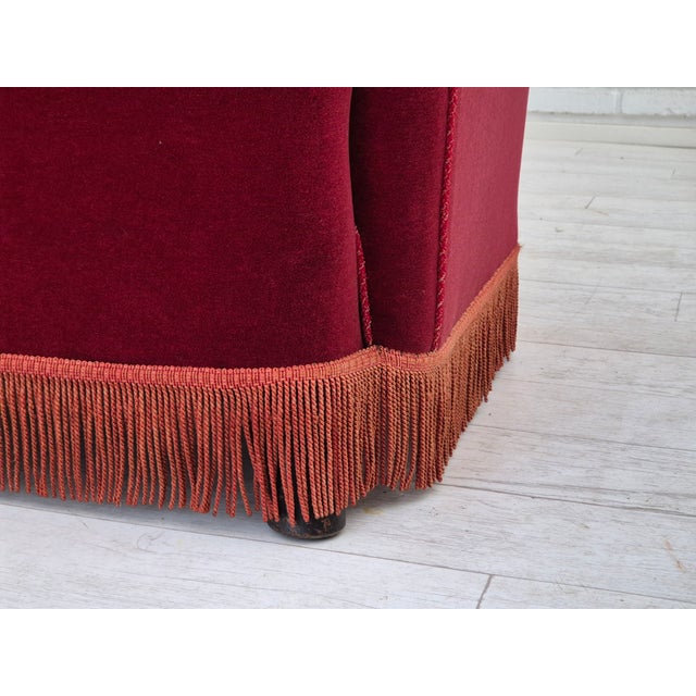 Vintage Danish 3-Seater Sofa in Cherry-Red Furniture Velour, 1960s For Sale - Image 14 of 18