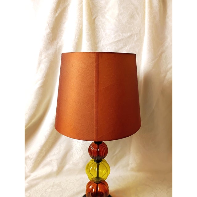 Glass Vintage Pier 1 Amber Glass Pumpkin Table Lamp Art Nouveau Copper Shade Cozy 60s 70s Retro Autumn Whimsy Decor Nostalgic Fall Lighting For Sale - Image 7 of 14