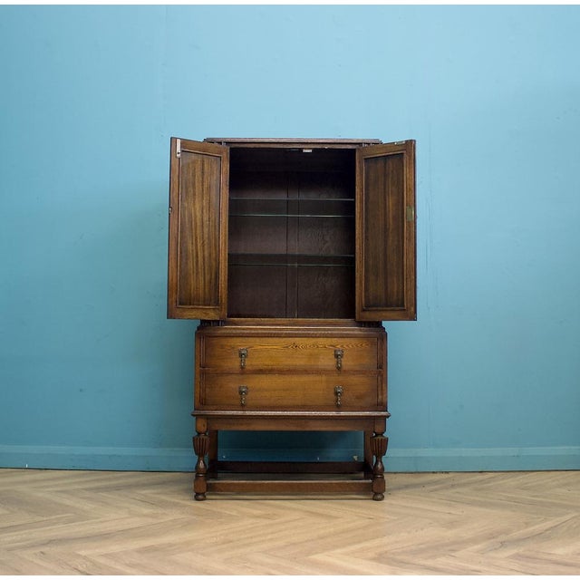 1940s Vintage Oak Drinks Cabinet, 1960s For Sale - Image 5 of 8