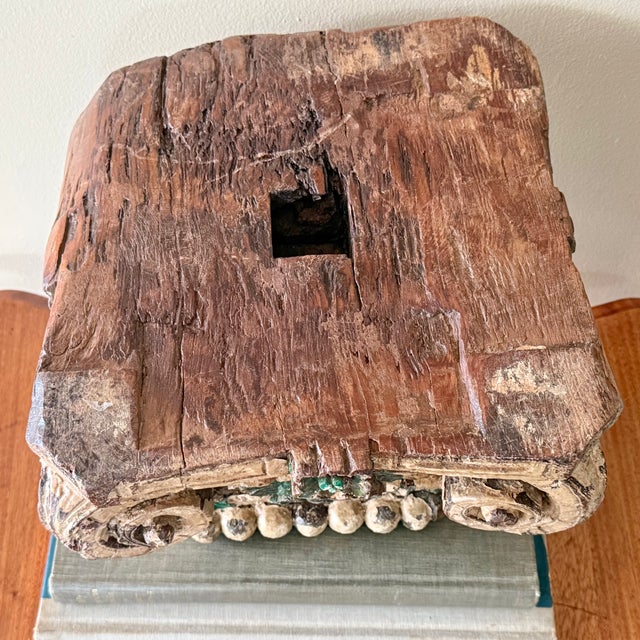 Antique Architectural Wood Carved Corinthian Capital Top For Sale - Image 9 of 12