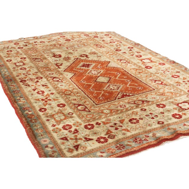 Traditional Antique Oushak Traditional Beige and Red Wool Rug For Sale - Image 3 of 6