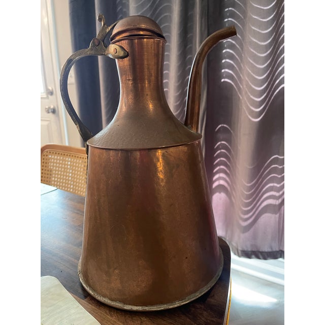 Antique 19th Century Turkish Hammered Copper Pitcher With Brass Handle Water Pot For Sale In Atlanta - Image 6 of 11