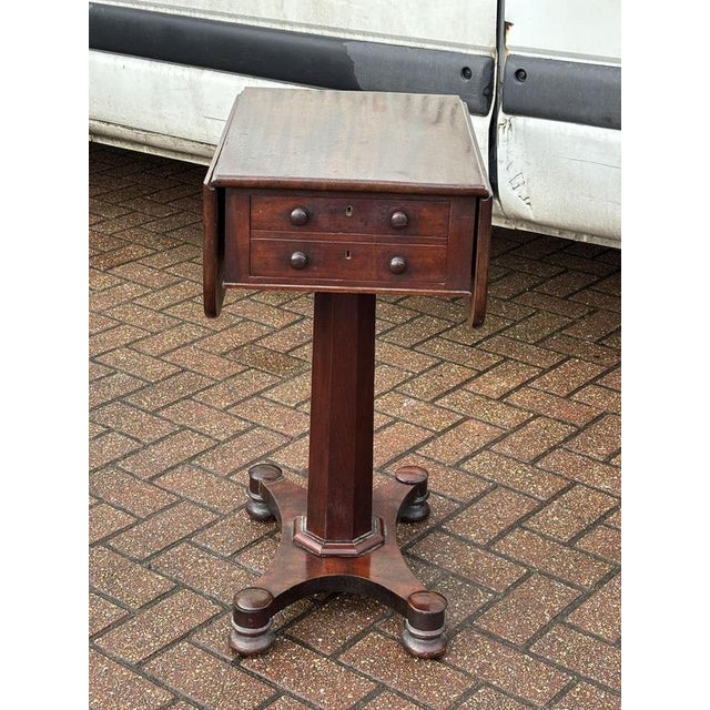 William IV Side Table in Mahogany For Sale - Image 4 of 14