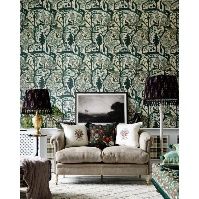 Each elegantly drawn element fuses with every wild epitomised creature in this detailed wallpaper, to embody the...