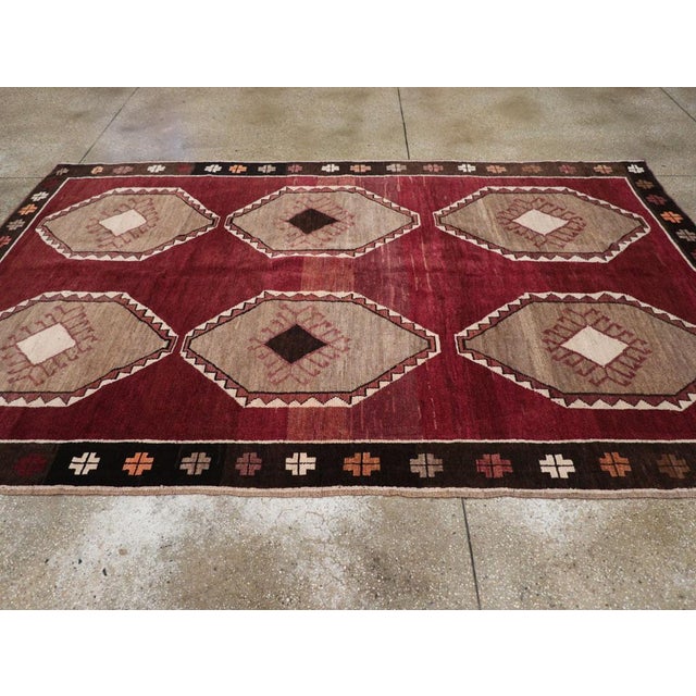 Galerie Shabab Collection Mid-20th Century Turkish Anatolian Accent Carpet For Sale - Image 4 of 8