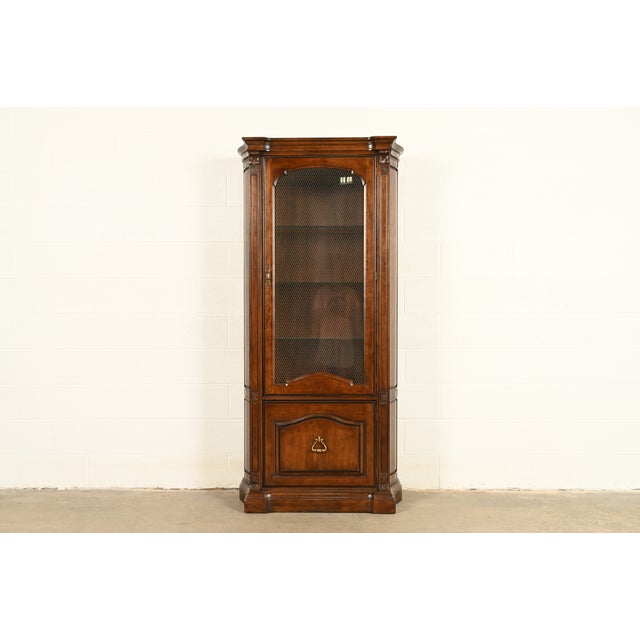 Davis Cabinet Co. French Regency Louis XVI Carved Cherry Wood Lighted Bookcase or Display Cabinet, Circa 1960s For Sale - Image 17 of 17
