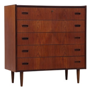 Mid-Century Rosewood Chest of Drawers For Sale