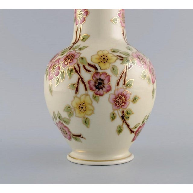 Cream-Coloured Porcelain Vase with Hand-Painted Flowers from Zsolnay For Sale - Image 4 of 8