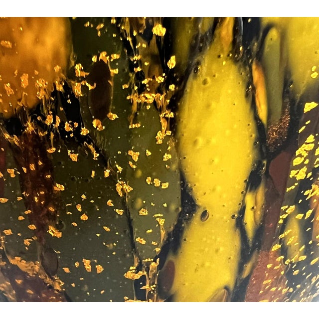 Modern Glass Vase With Splatters and Gold Dust in Murano Style For Sale - Image 14 of 14