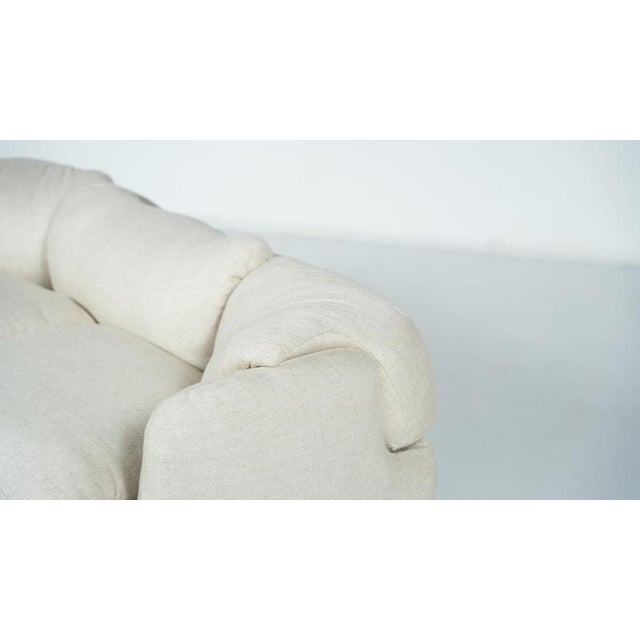 Beige Confidential Sofa by Alberto Rosselli for Saporiti, Italy, 1970s For Sale - Image 8 of 13