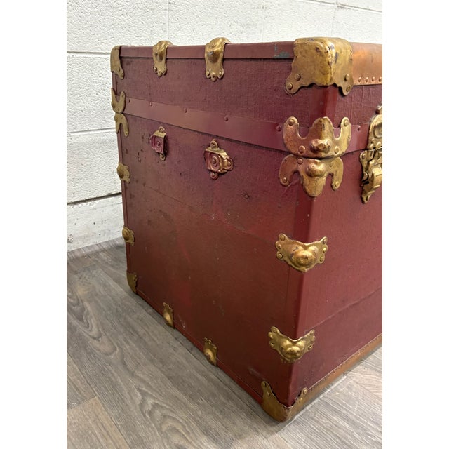 Vintage Luce Trunk Company Kansas City Flat Top Steamer Trunk For Sale - Image 4 of 18