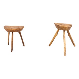 Elm Milking Stools, 1850s, Set of 2 For Sale