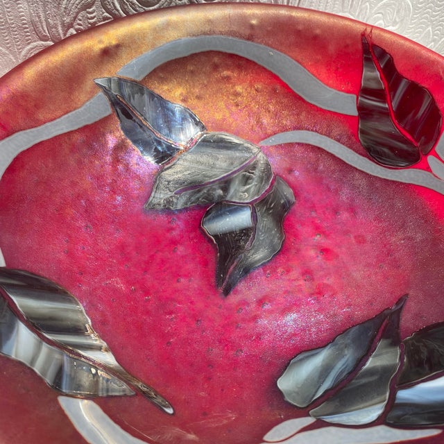 Vintage Hand Made Vintage 1990’s Art Glass Bowl Leaves Insets For Sale - Image 4 of 11