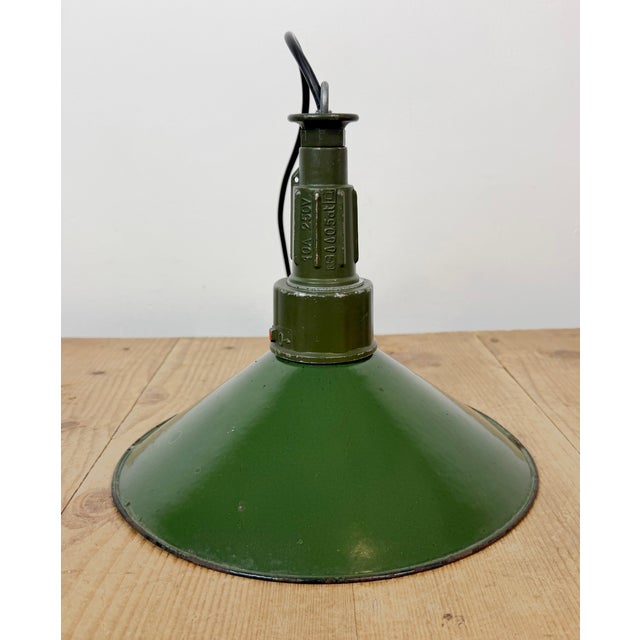 Industrial Green Enamel Military Pendant Lamp with Cast Aluminium Top, 1960s For Sale - Image 16 of 18