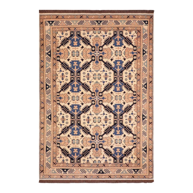 Bohemian Kargahi 1980's Beige/Blue Wool Rug - 5'6'' X 9'2'' For Sale