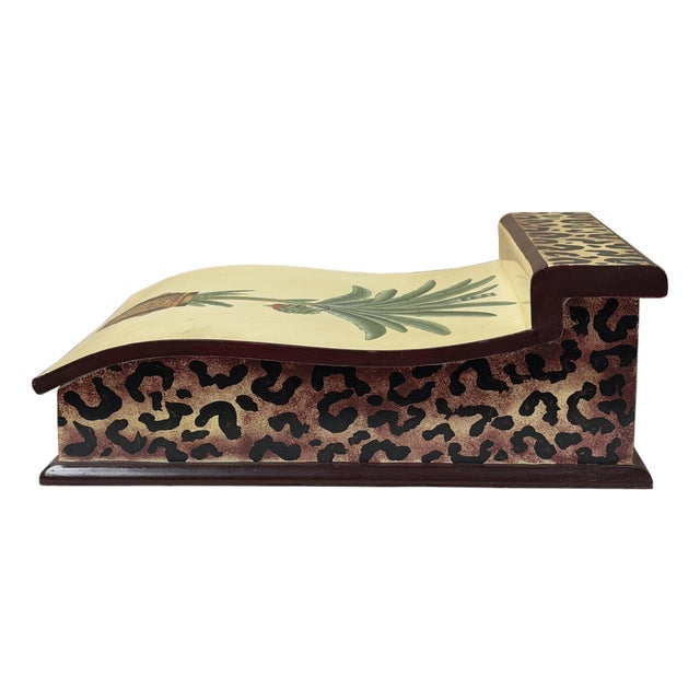 Distressed Leopard Print Pattern Green Plant Wood Lid Box For Sale