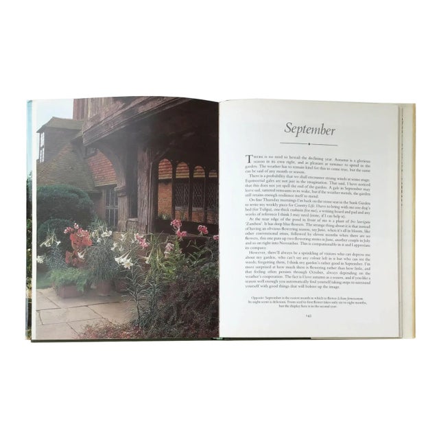 Paper A Year at Great Dixter by Christopher Lloyd, 1987 For Sale - Image 7 of 12
