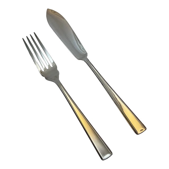 1980s Silver Plate of Fish Eaters, Fish Fork & Fish Knife, Leighton - a Pair For Sale