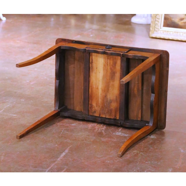 18th Century French Louis XV Walnut Side Table With Drawer For Sale - Image 14 of 14