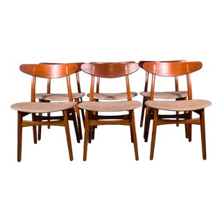 CH-30 Dining Chairs by Hans Wegner for Carl Hansen & Søn, 1950, Set of 6 For Sale