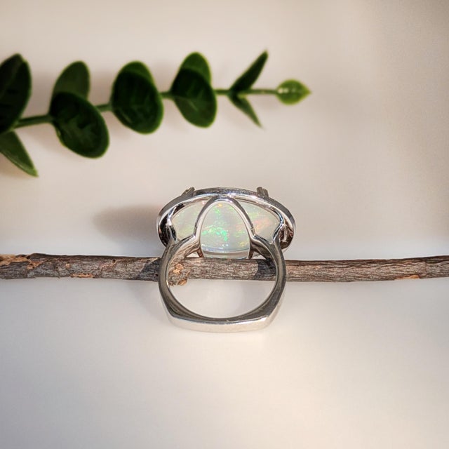 2020s 9.4 Carat Statement Opal Ring With Natural Diamond Halo in 14k Gold | Ov 20x15mm, Size 6.75 For Sale - Image 5 of 6