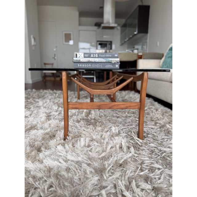 Mid-Century Modern 1960s Sculptural Walnut & Glass Coffee Table, Attributed to Adrian Pearsall For Sale - Image 3 of 4