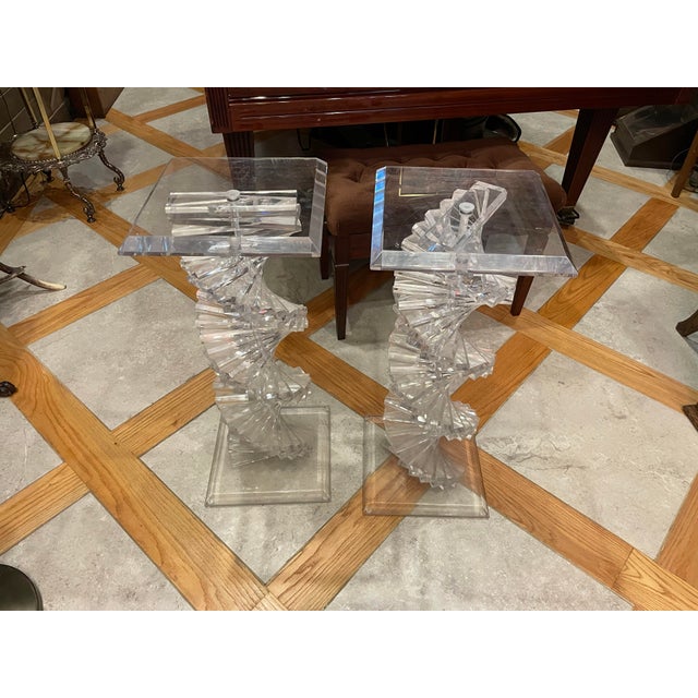 Mid 20th Century Mid Century Modern Pair Shlomi Haziza Stacked Lucite Helix Spiral Pedestals For Sale - Image 5 of 8