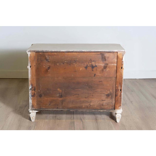 Mid 20th Century Swedish Gustavian Style Painted Chest of Drawers For Sale In Atlanta - Image 6 of 7