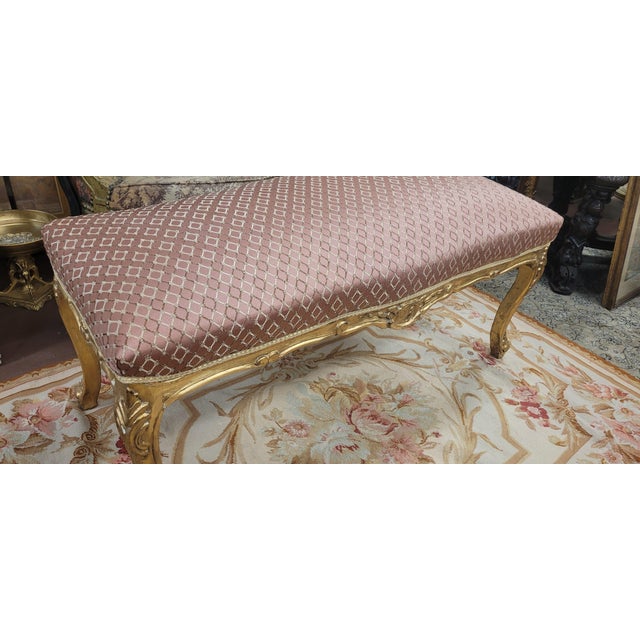 1950s Beautiful Gilt Wood French Upholstered Window Bench For Sale - Image 11 of 12