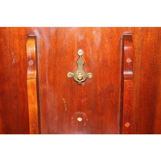 1980s Drexel Heritage Furnishings Inc. Vintage Barker Bros Tilt Table For Sale - Image 10 of 12