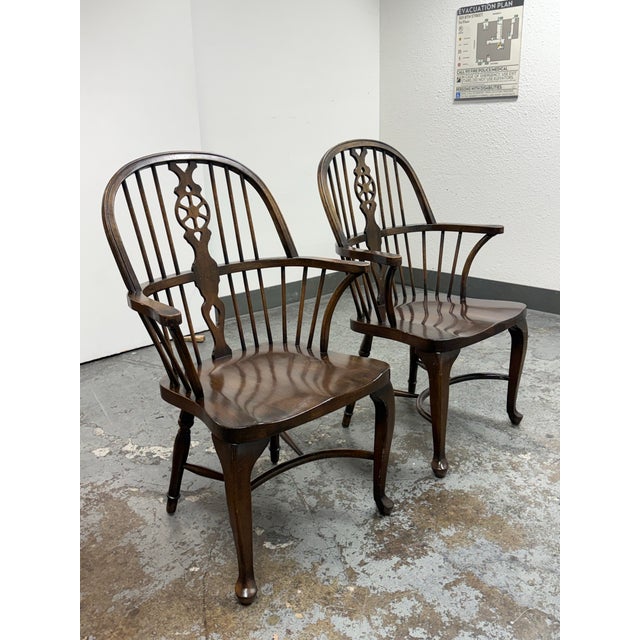 English English Windsor Style Vintage Arm Chairs, Pair For Sale - Image 3 of 12