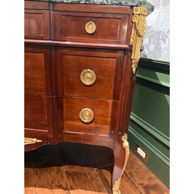 Brown Late 18th Century Louis XV/XVI Transitional Gilt-Bronze-Mounted Mahogany Commode For Sale - Image 8 of 12