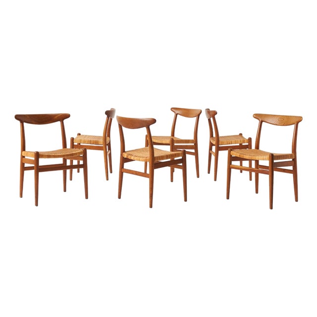 1950s Oak & Cane W2 Chairs by Hans Wegner - Set of 5 For Sale