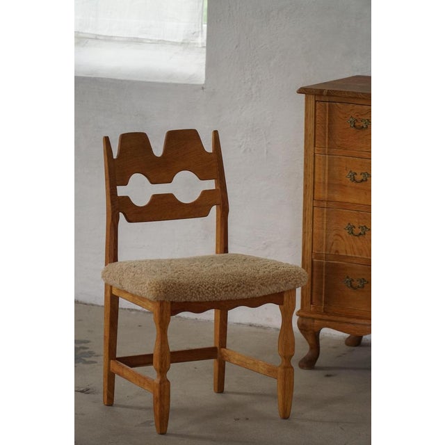 Razorblade Dining Chair in Oak and Lambswool attributed to Henning Kjærnulf, Denmark, 1960s For Sale - Image 11 of 18
