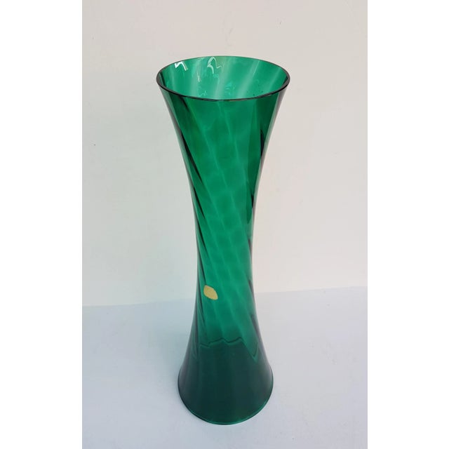 Mid-Century Modern Deep Green Vase with Serrated Edge by Alfred Taube for Füge & Taube, 1960s For Sale - Image 3 of 6
