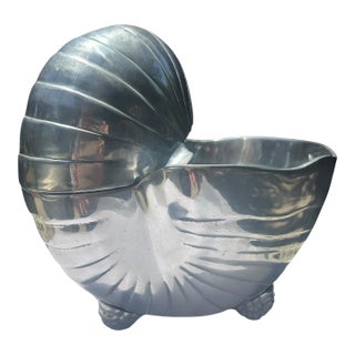 This Is a Victorian-Style Silver Plated Nautilus Shell Spoon Warmer Beach Silver Plated Nautilus Shell Decor House Summer Decor Coffee Table Decor For Sale