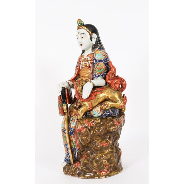 Antique 19th Century Japanese Meiji Kutani Guanyin Sculpture in Porcelain For Sale - Image 13 of 18