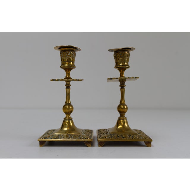 Antique English Brass Candlesticks, 1890s, Set of 2 For Sale - Image 3 of 15