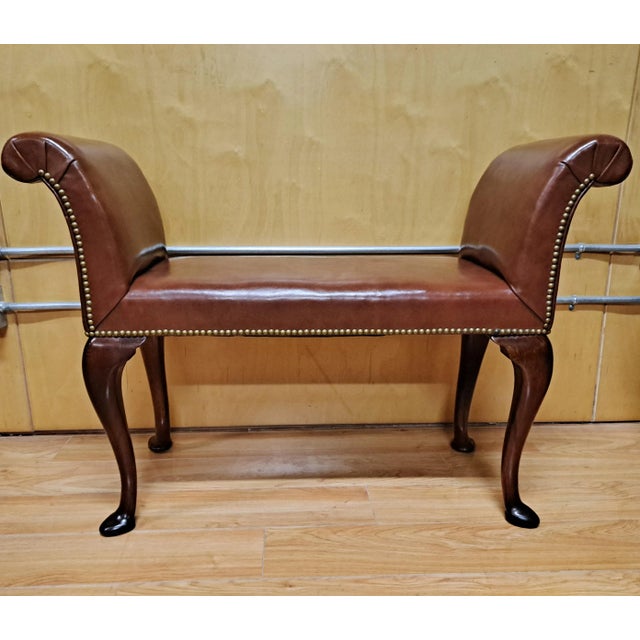 English 18th Century George III Mahogany Window Seat For Sale - Image 3 of 10